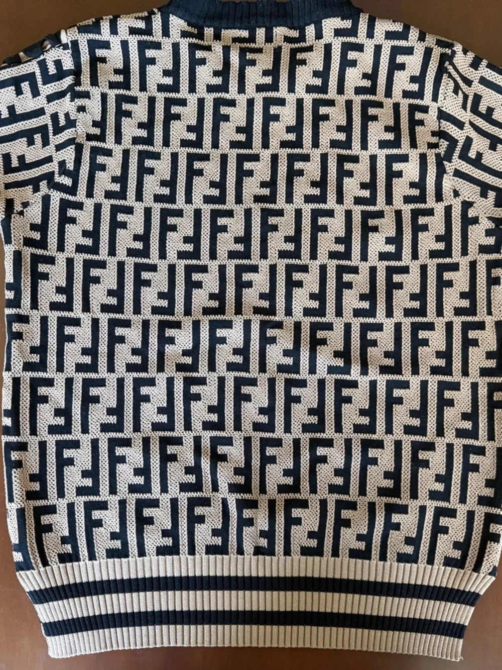 Fendi Black & Cream FF Logo Knit Sweater - Picture 3 of 8